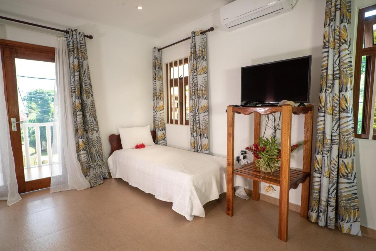 La Maison Hibiscus Self Catering Accommodation Бо-Валлон Экстерьер фото