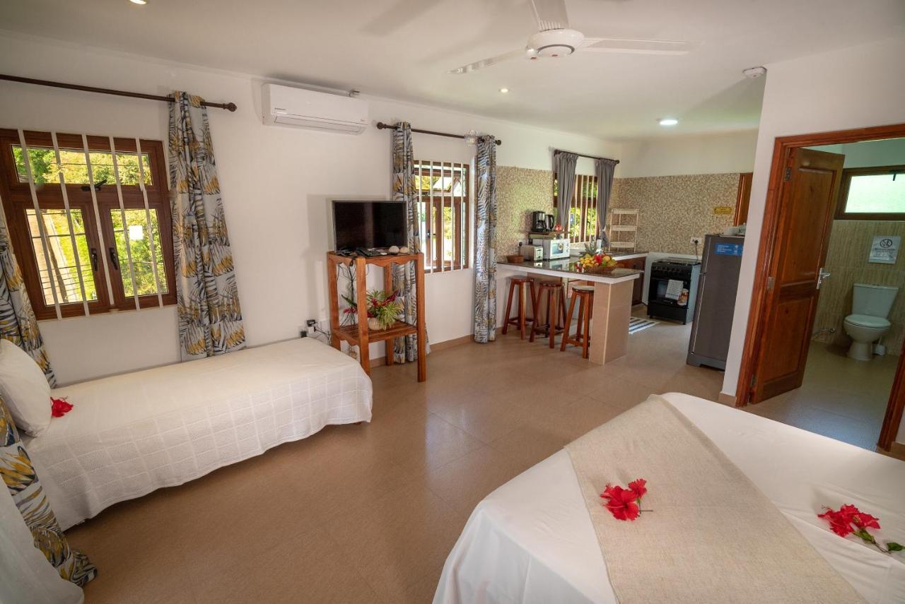La Maison Hibiscus Self Catering Accommodation Бо-Валлон Экстерьер фото